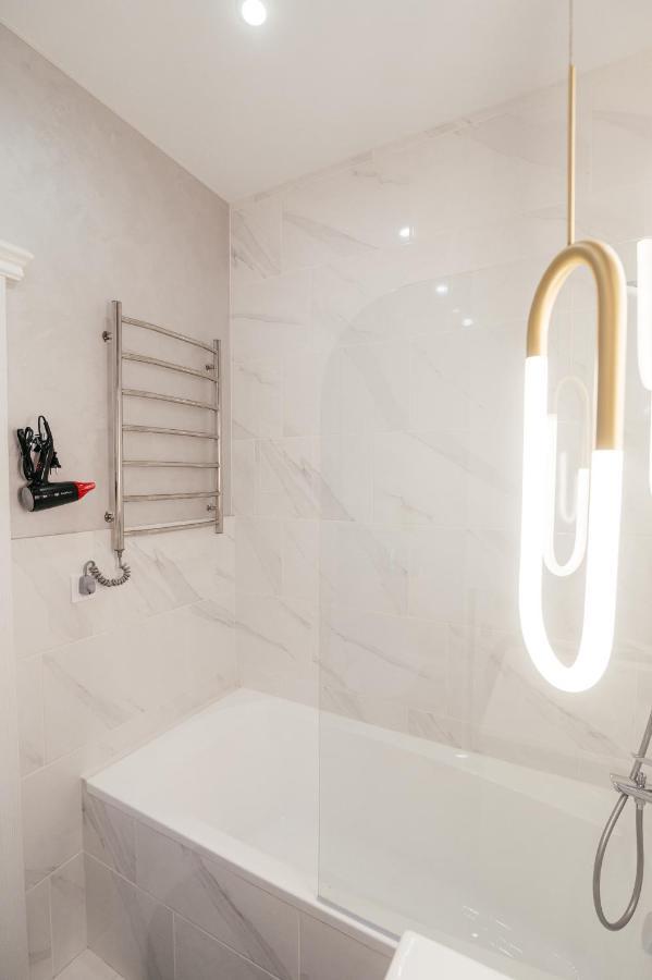 Pearl Premium Apartments 6 Kiev Esterno foto